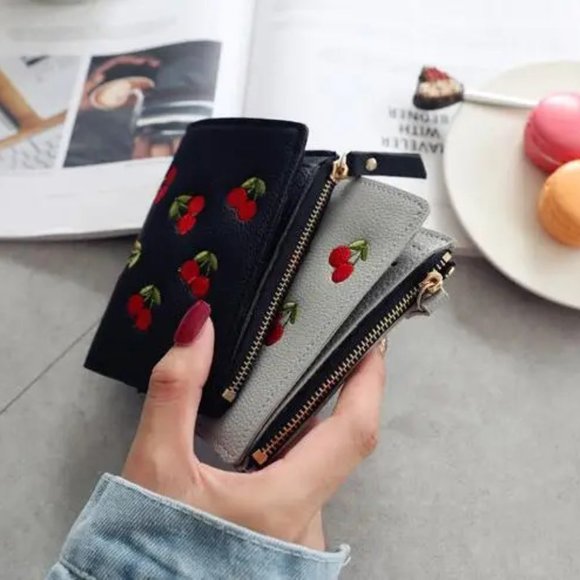 FAUX LEATHER CHERRY BI FOLD MULTI SLOT COIN WALLET PURSE - Picture 6 of 12